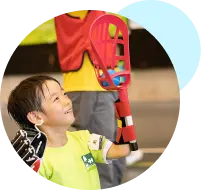 キャッチボールする男の子(s)